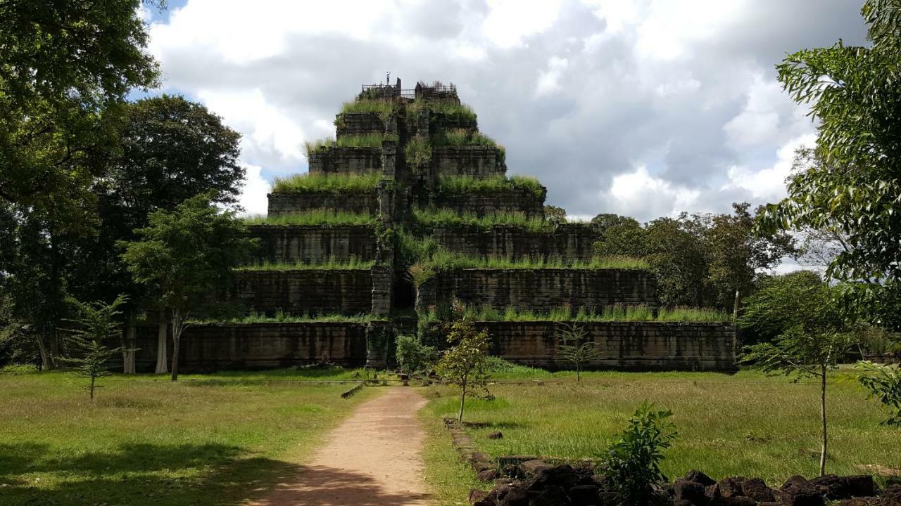 Filia D'Angkor Boutique Villa Siem Reap Buitenkant foto